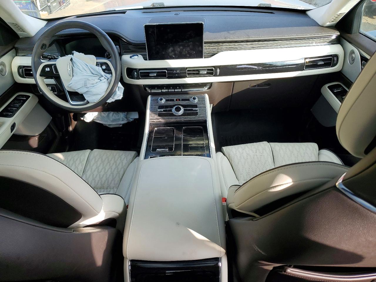 Lincoln Aviator Black Label