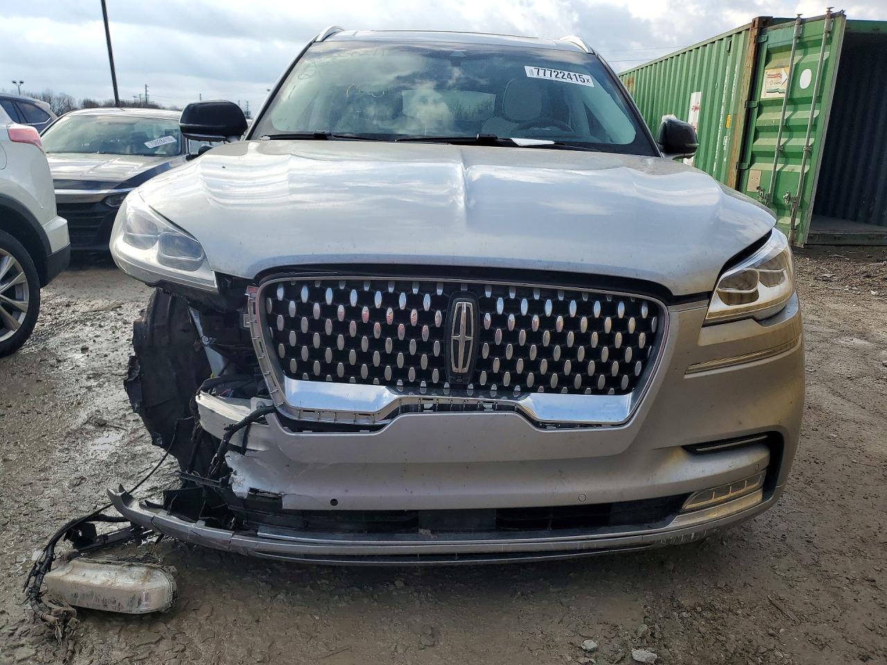 Lincoln Aviator Black Label