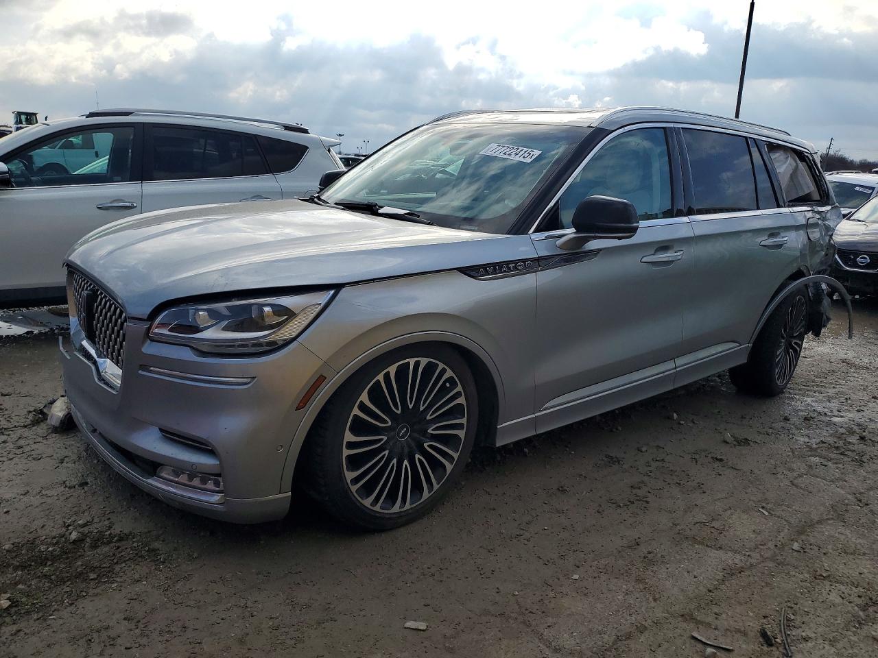 Salvage Lincoln Aviator Image