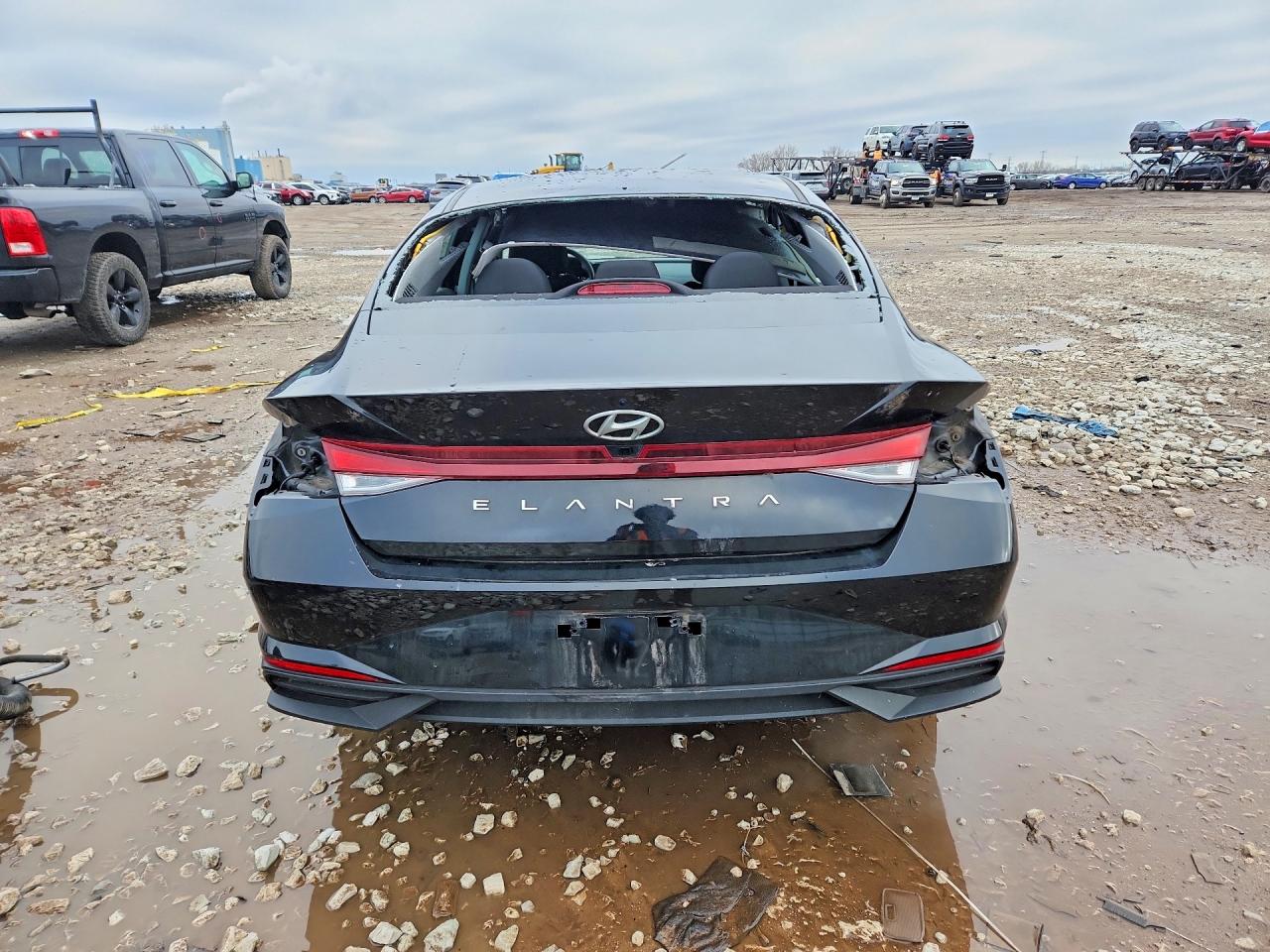 Hyundai ELANTRA Sel