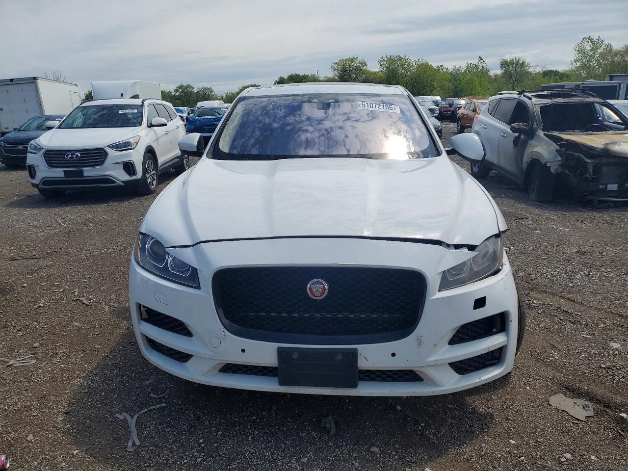 Jaguar F-PACE Premium