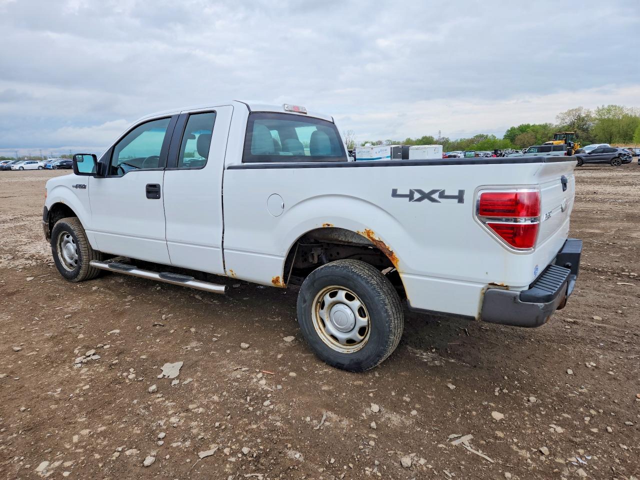Ford F-150 Super Cab
