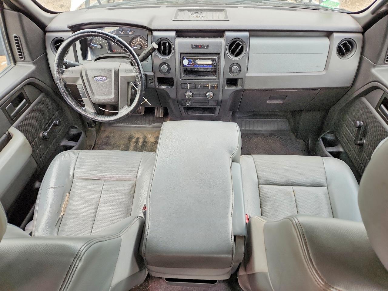 Ford F-150 Super Cab