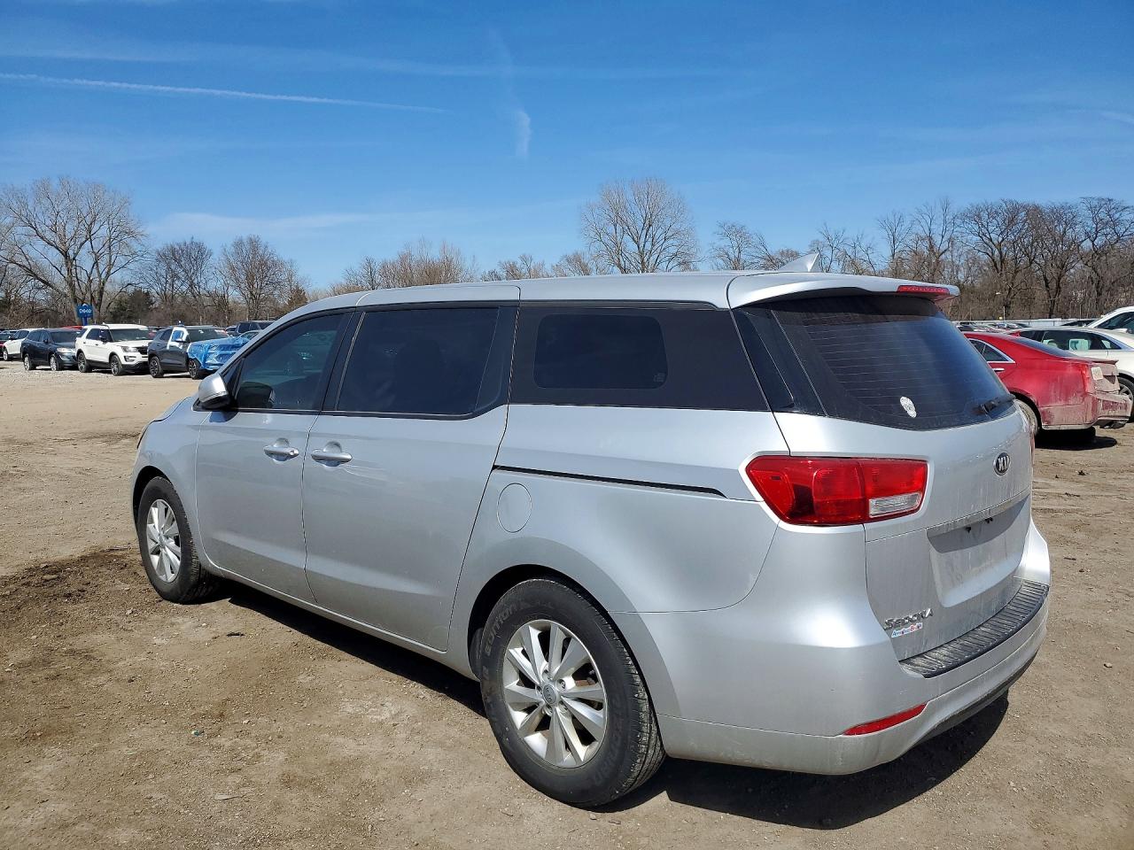 Kia Sedona L