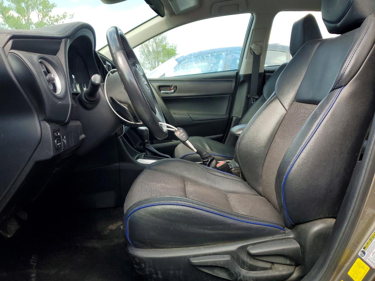 Toyota Corolla Se