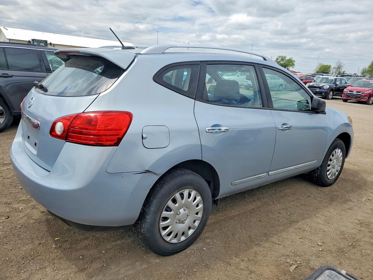 Nissan Rogue S