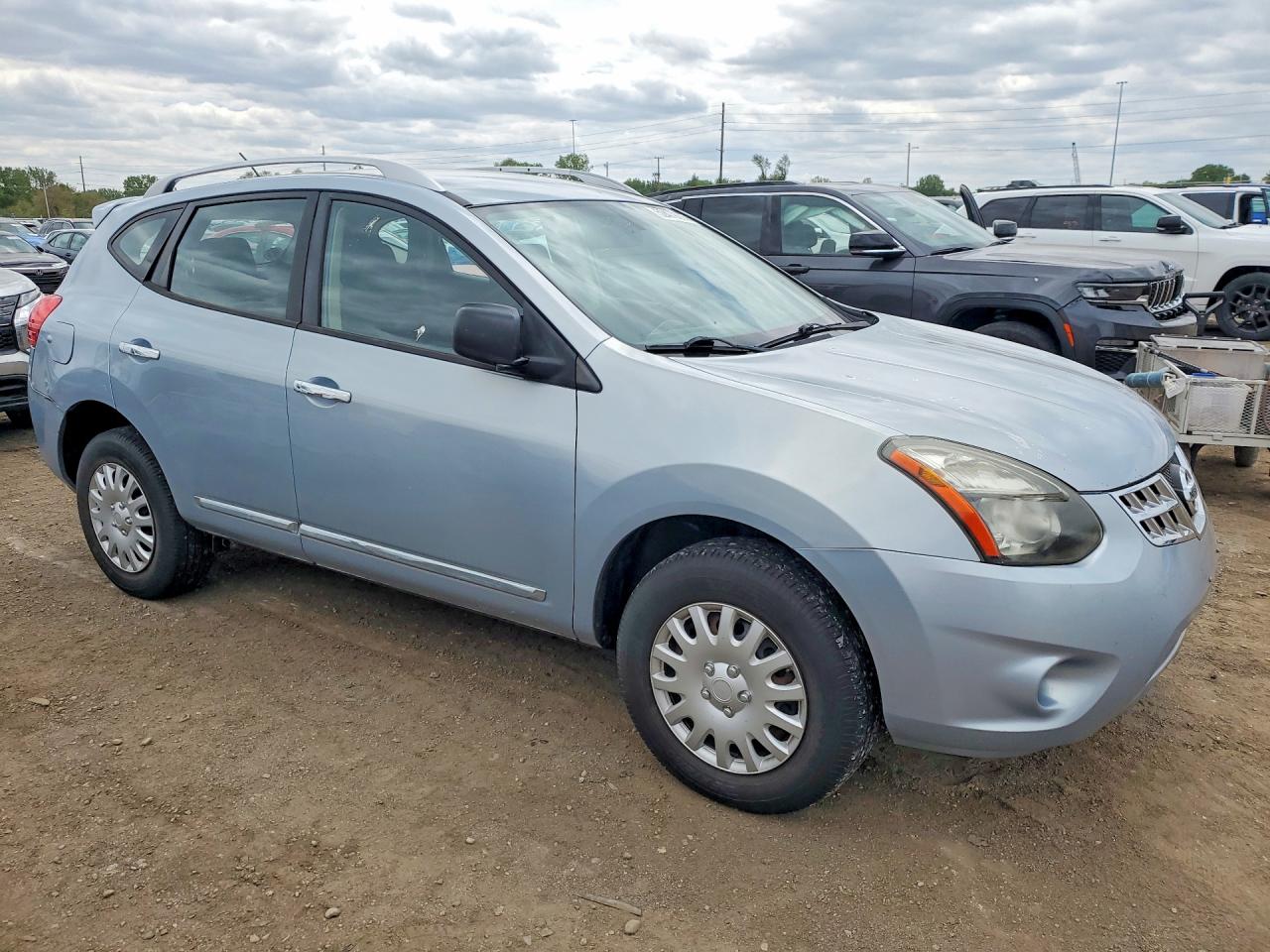 Nissan Rogue S