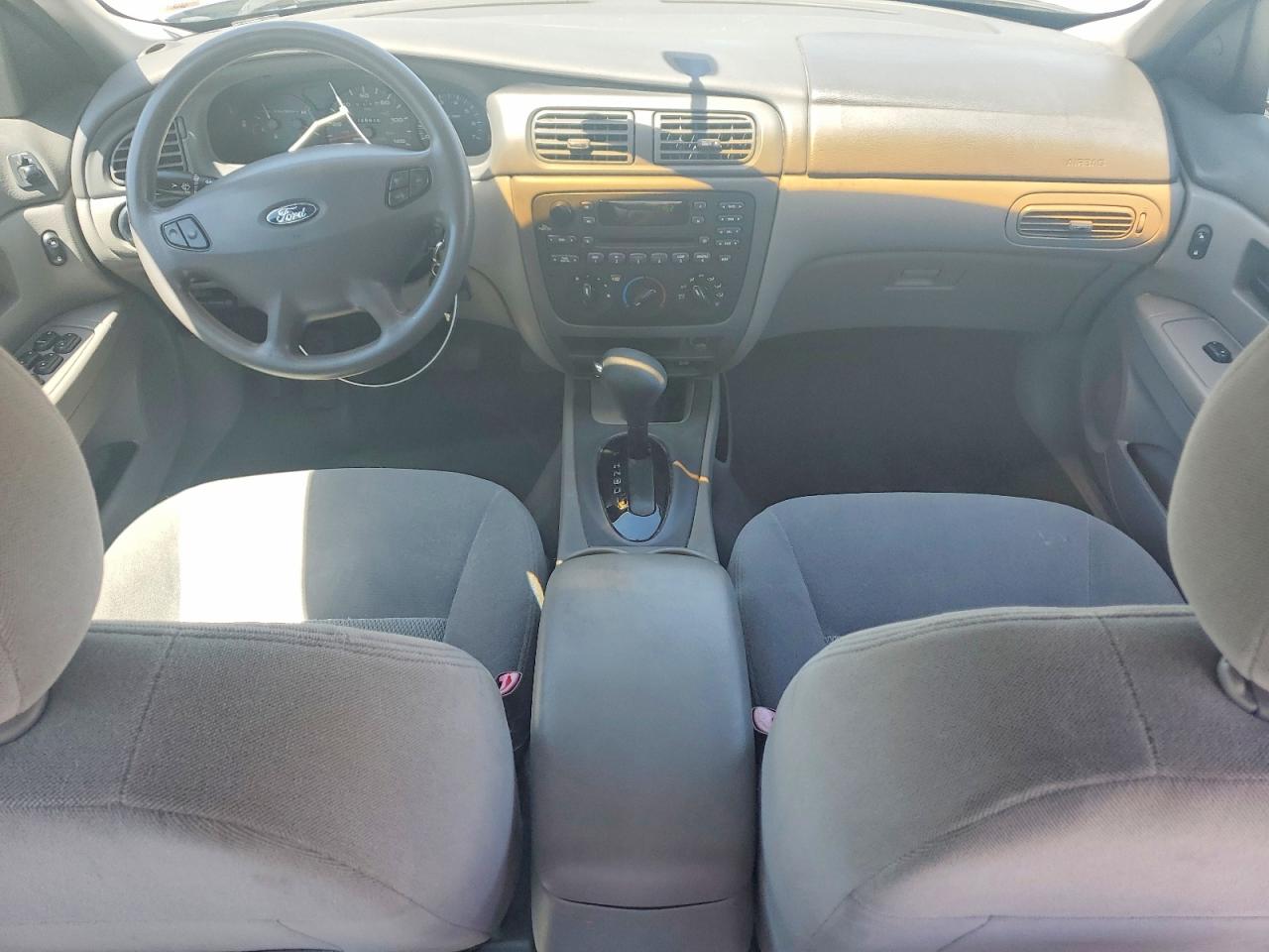 Ford Taurus Ses