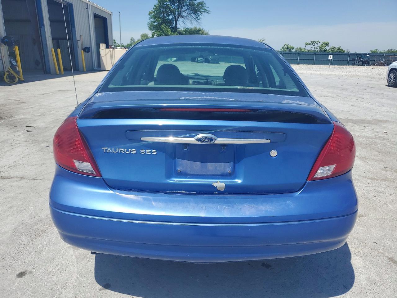 Ford Taurus Ses