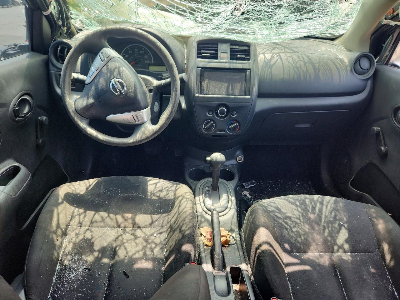 Nissan Versa S Plus