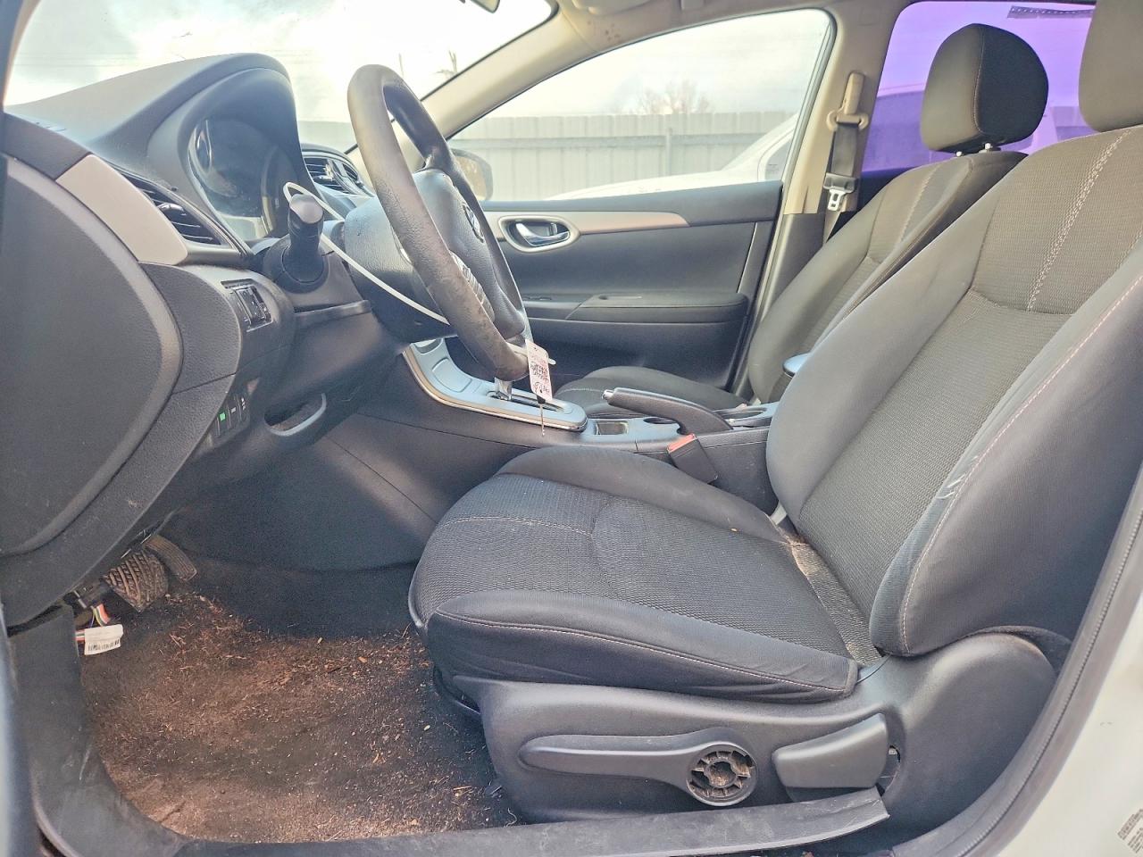 Nissan Sentra S