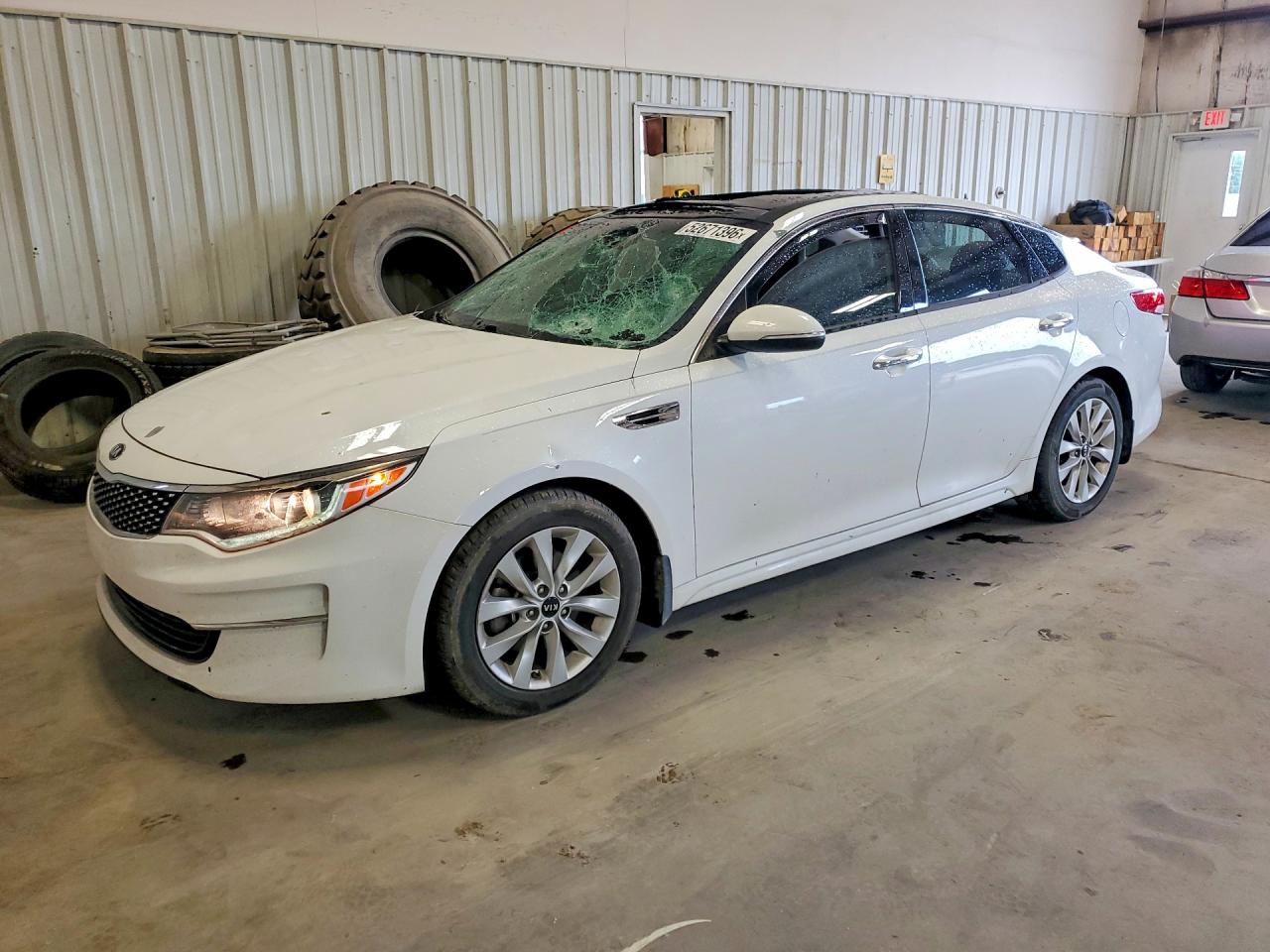 Salvage Kia Optima Image