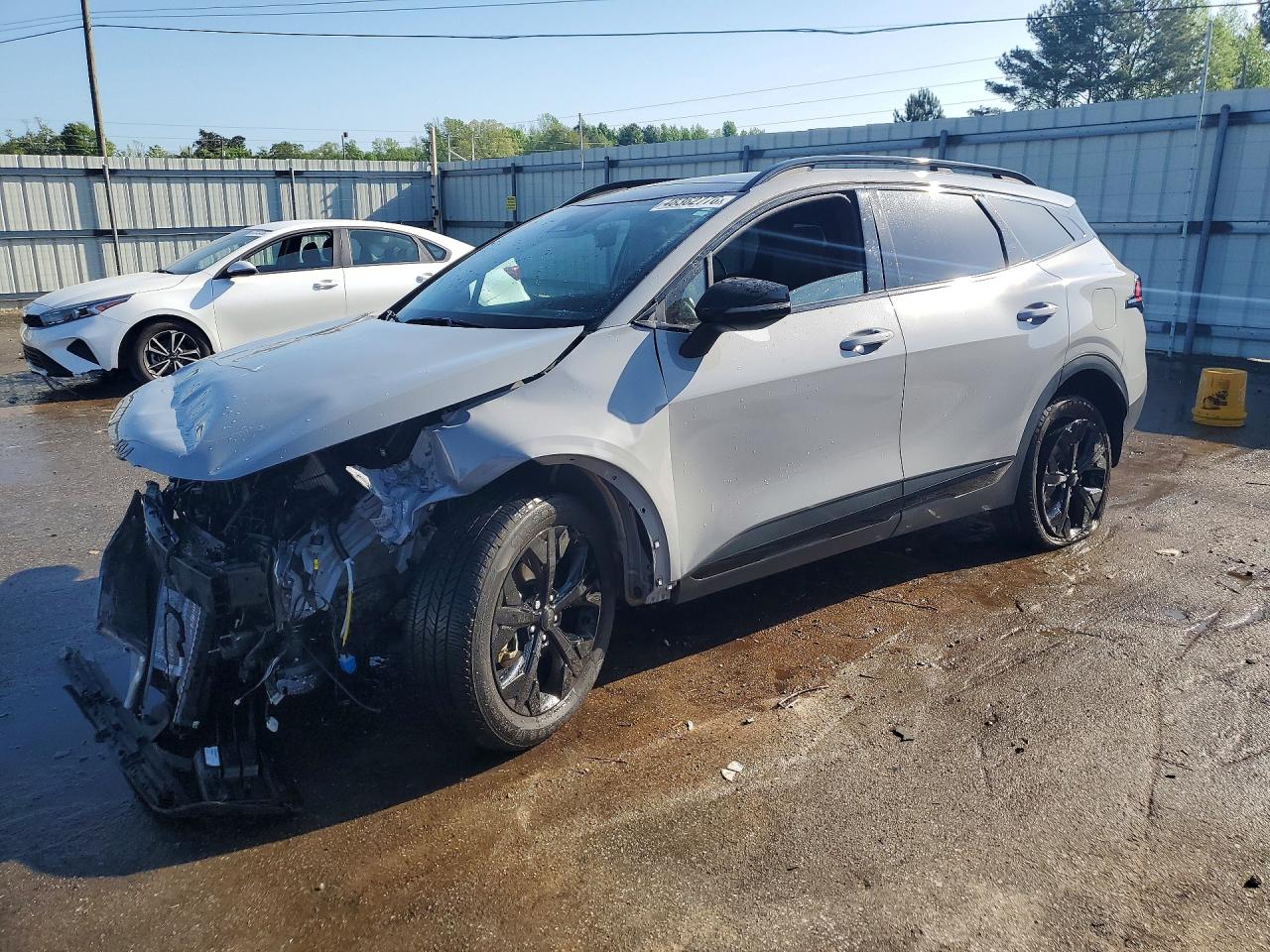 Salvage Kia Sportage Image