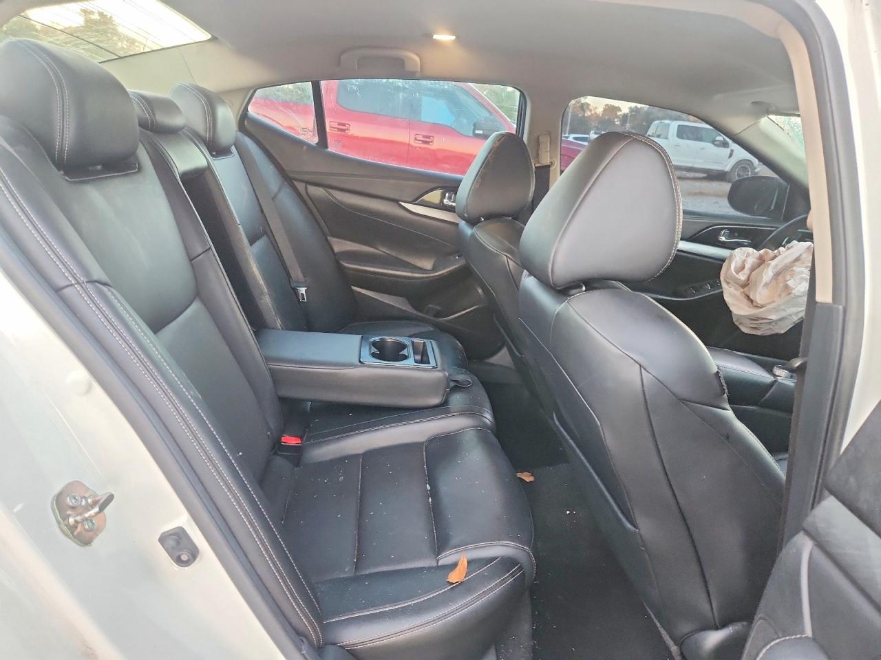 Nissan Maxima 3.5s