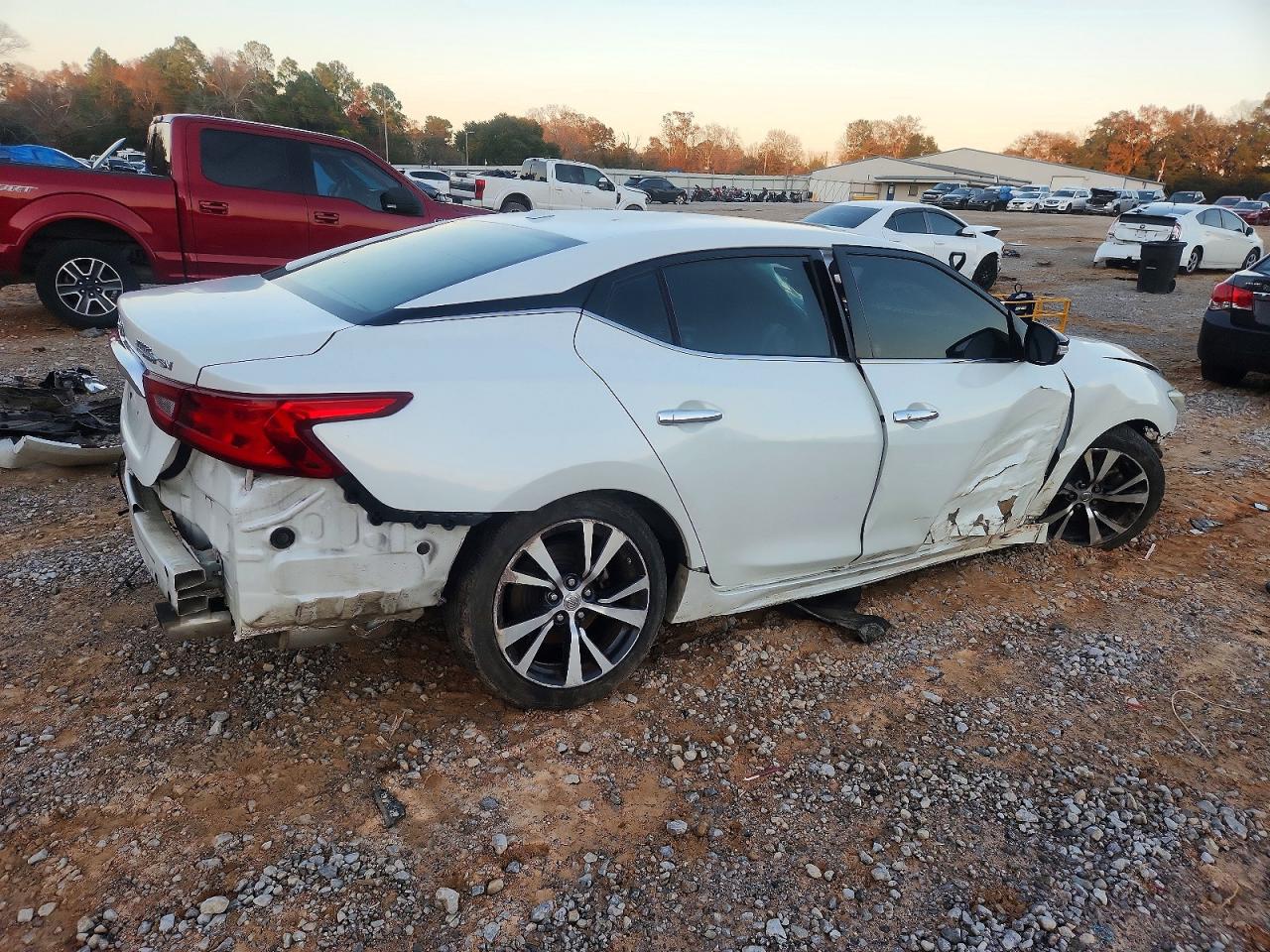 Nissan Maxima 3.5s