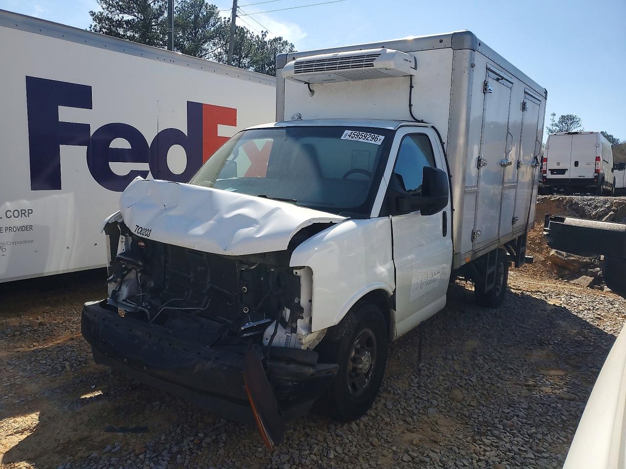 Salvage Chevrolet Express Image
