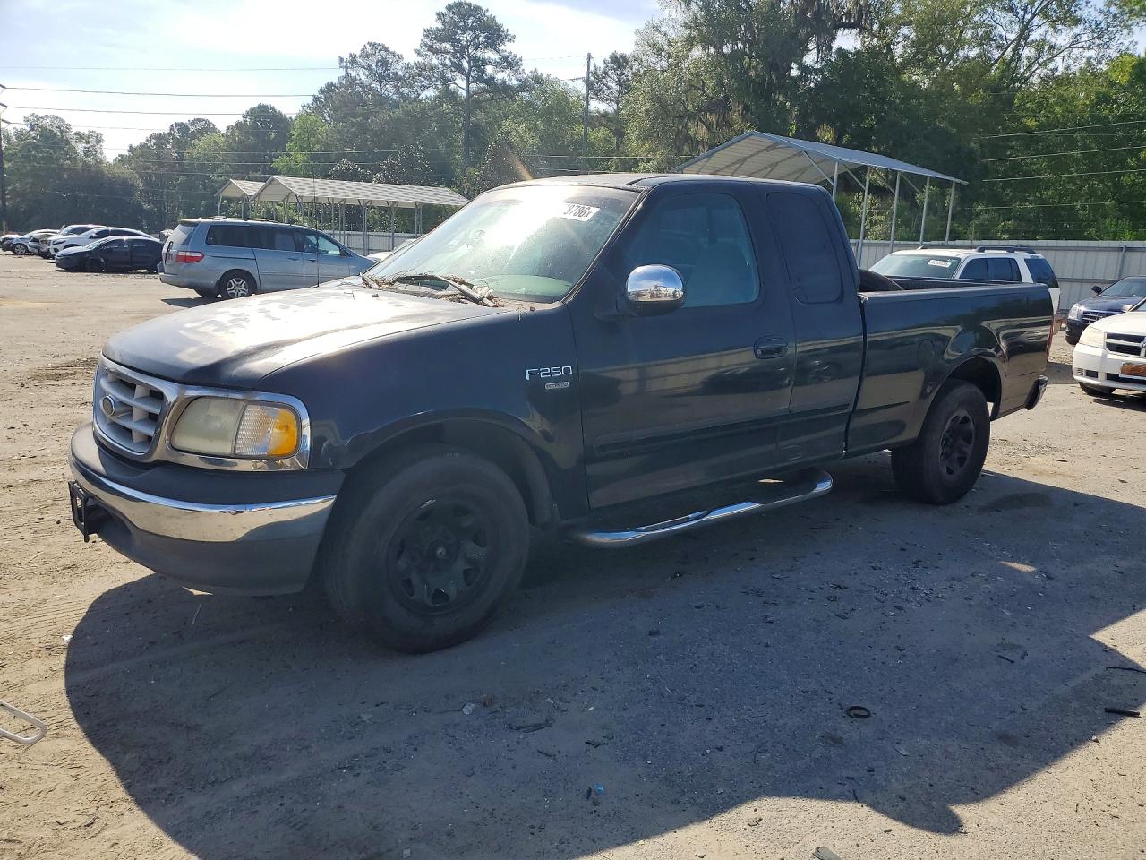 Salvage Ford F-250 Image