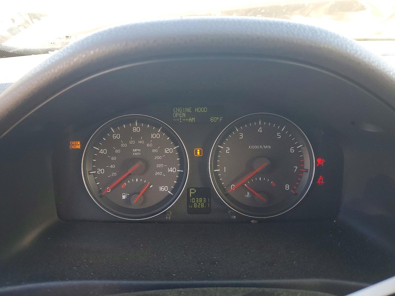 Volvo C70 T5