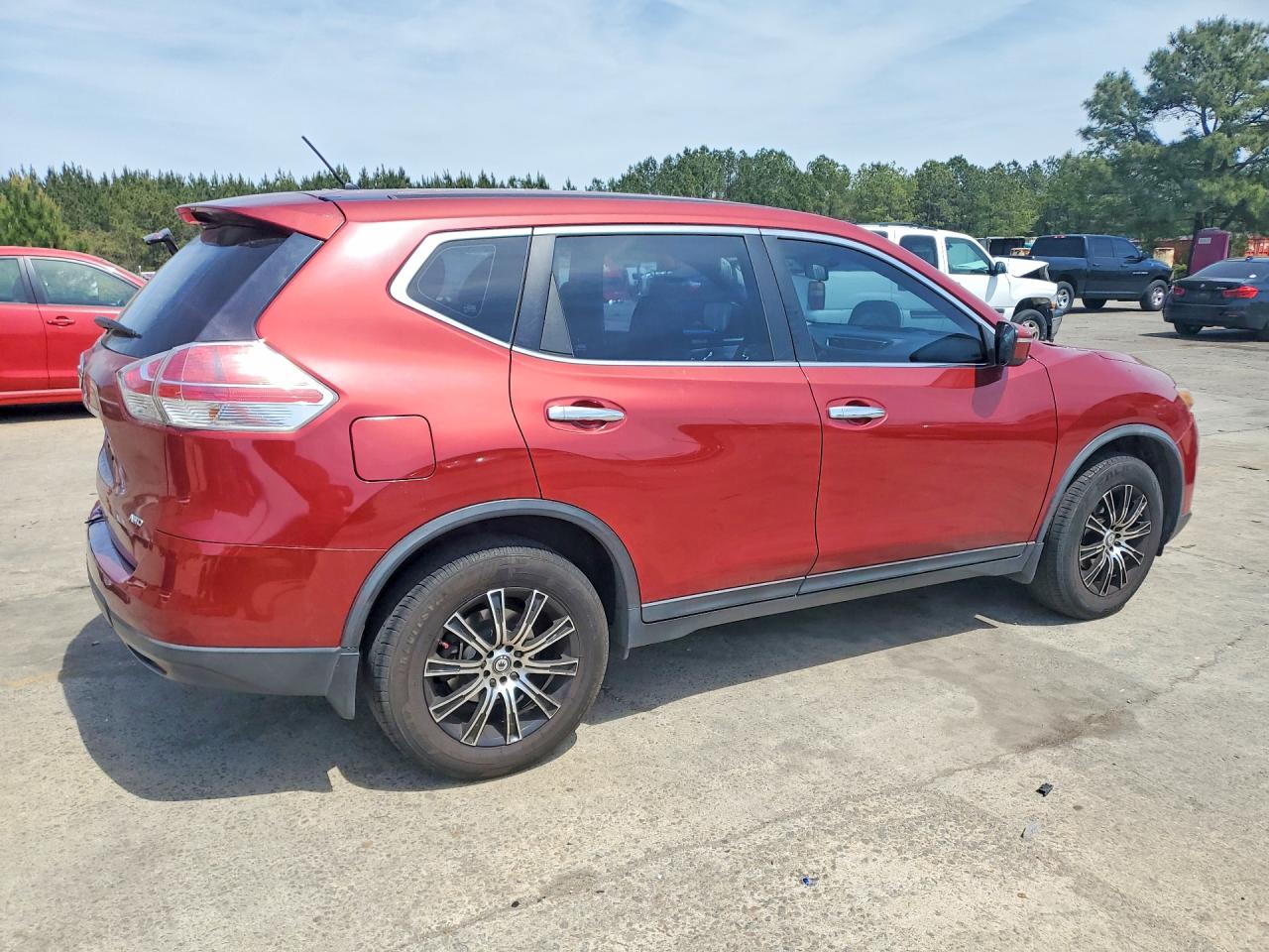 Nissan Rogue S