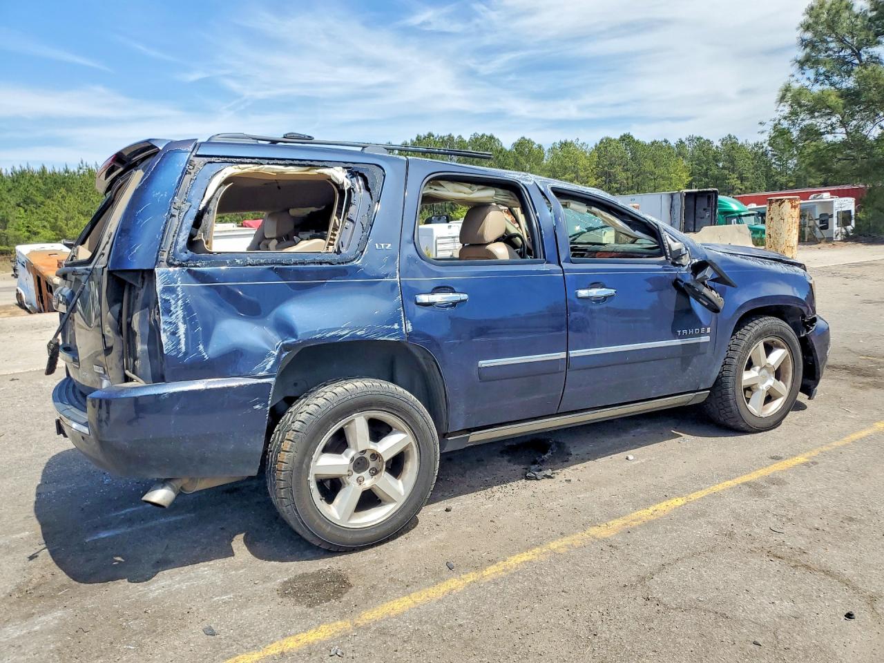 Chevrolet Tahoe C1500 Ltz