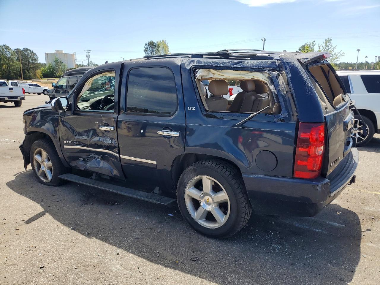 Chevrolet Tahoe C1500 Ltz