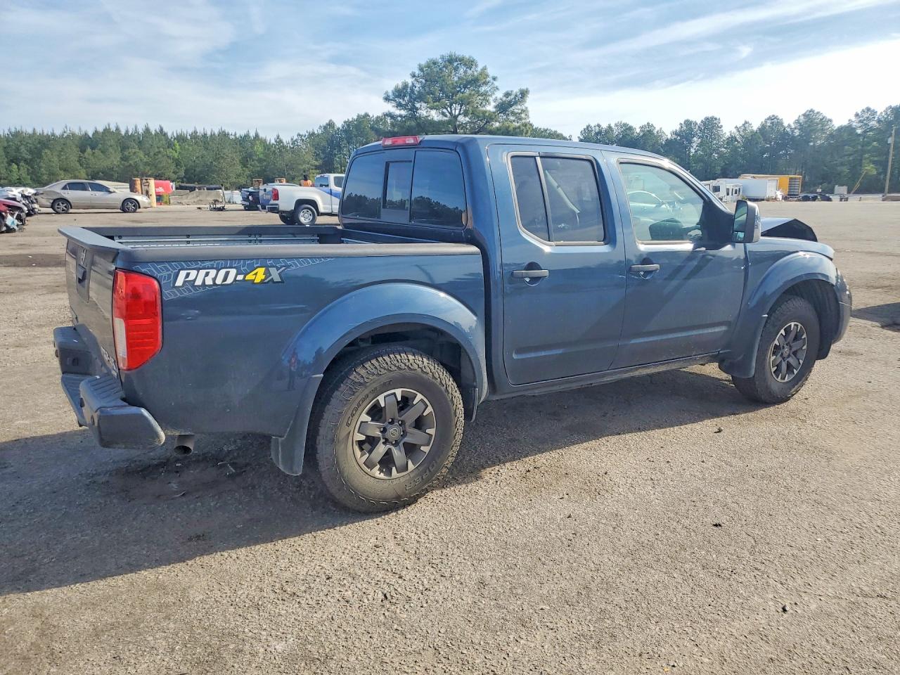 Nissan Frontier Pro-4x