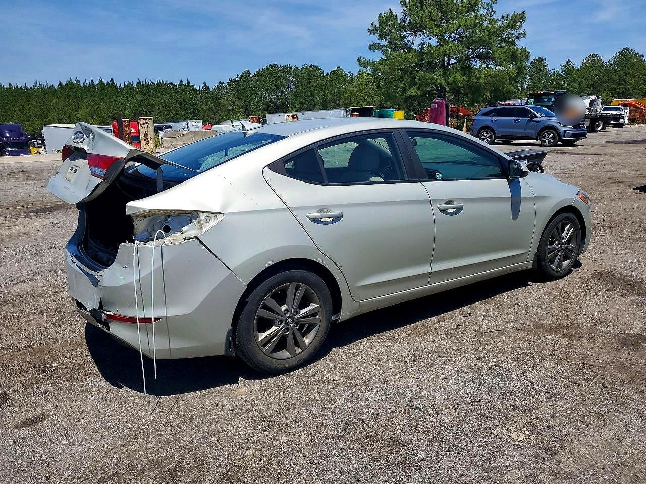 Hyundai ELANTRA Se