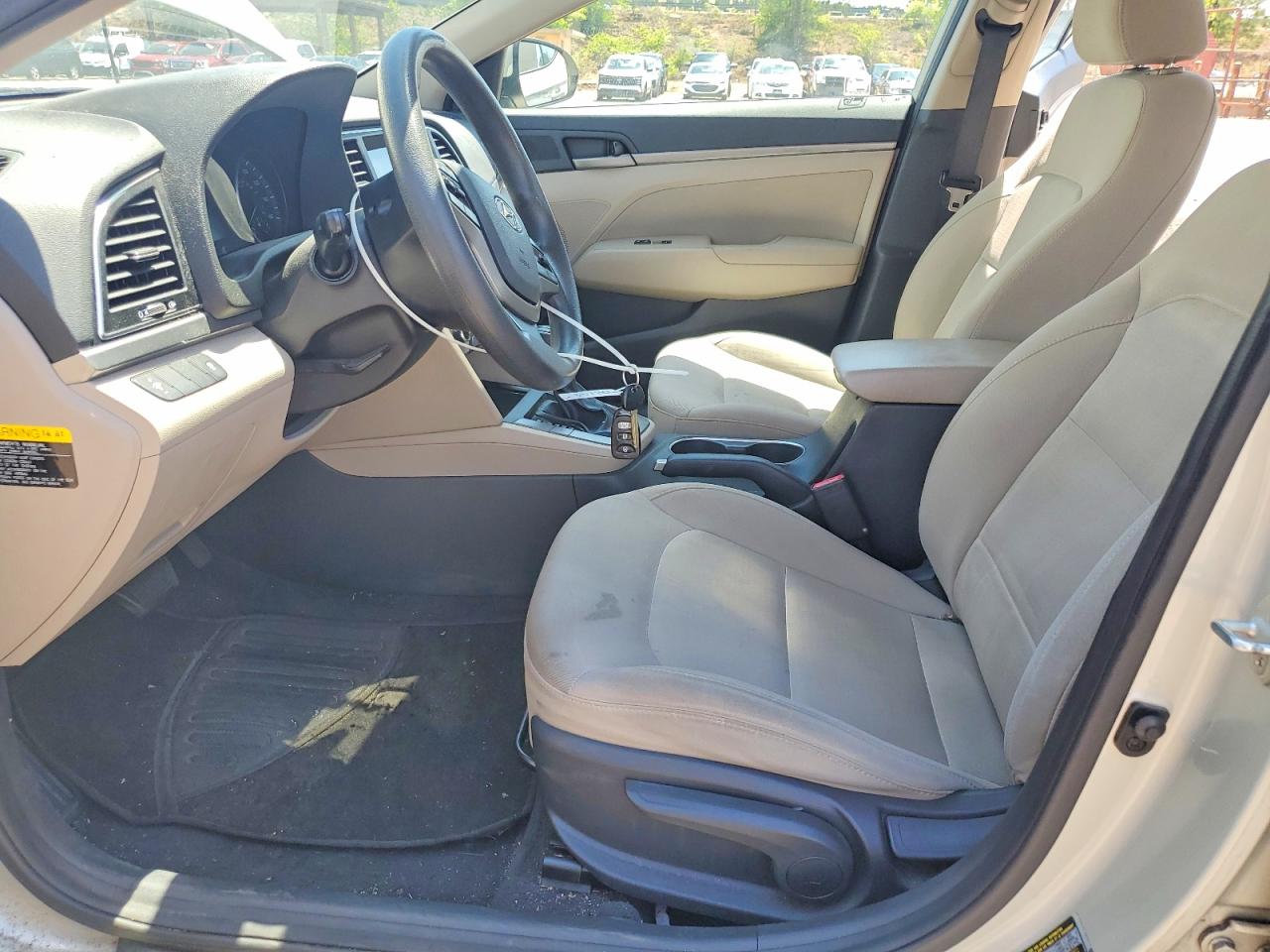 Hyundai ELANTRA Se