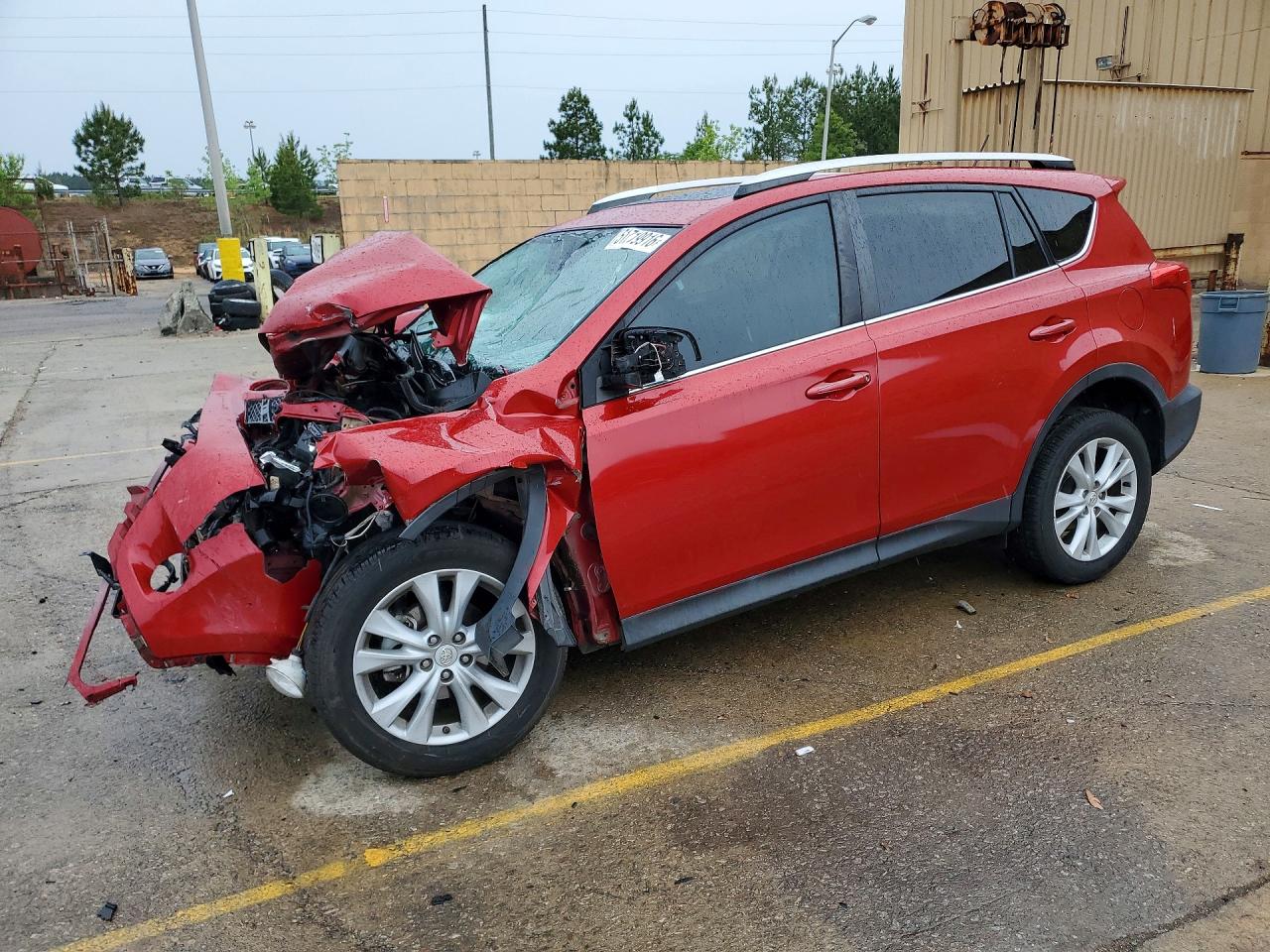 Salvage Toyota RAV4 Image
