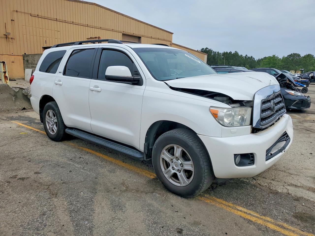 Toyota Sequoia Sr5