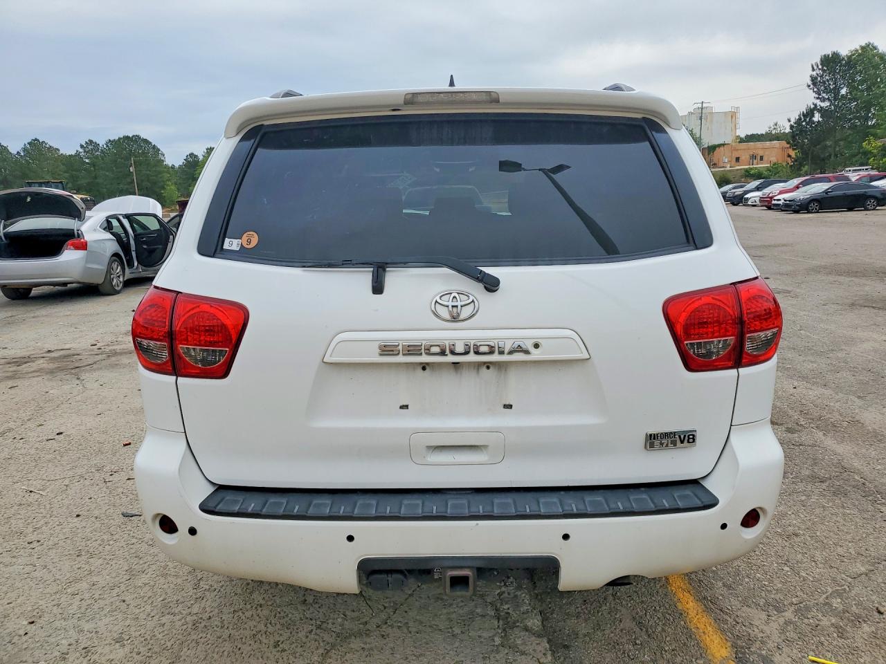 Toyota Sequoia Sr5