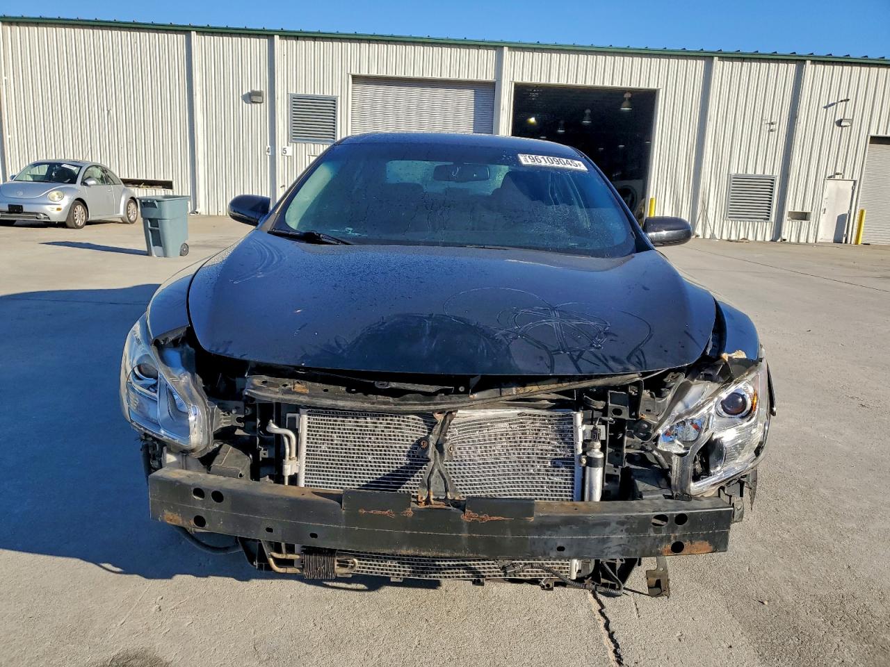 Nissan Maxima S
