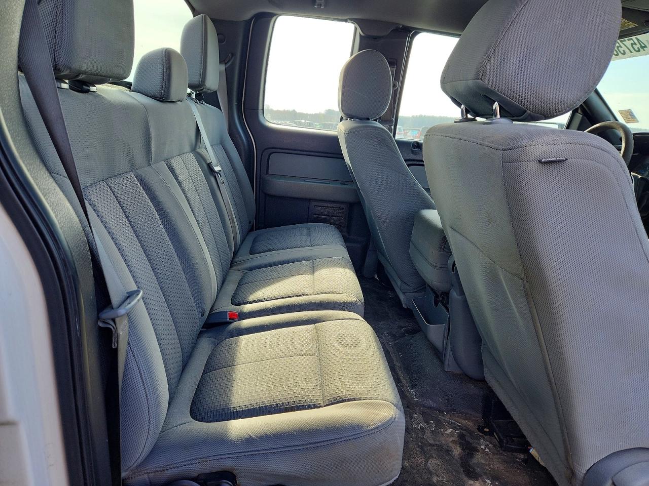 Ford F-150 Super Cab