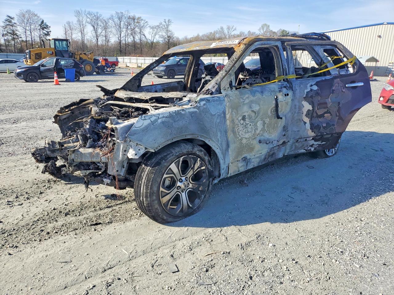 Salvage Ford Explorer Image