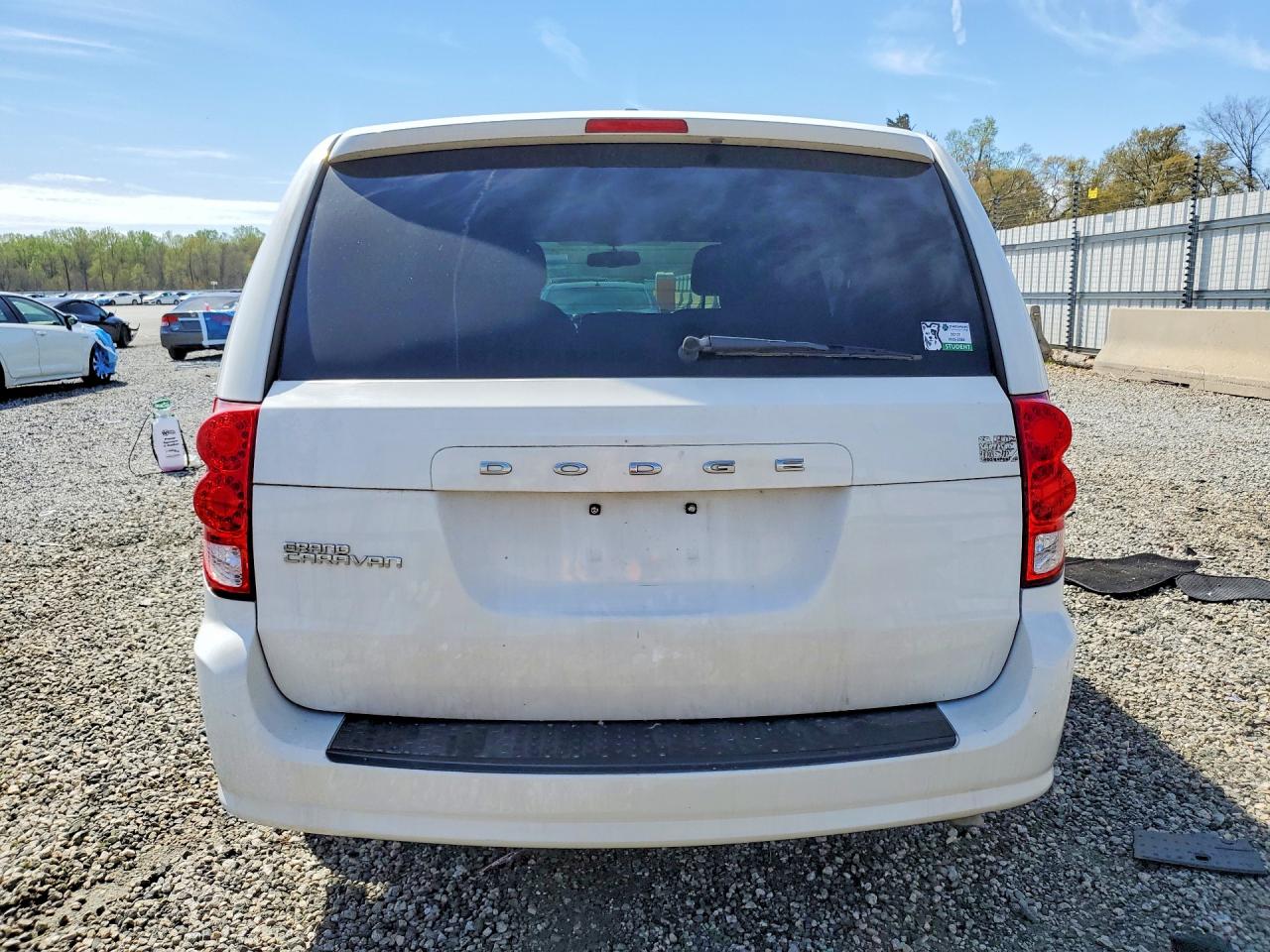 Dodge Caravan Se