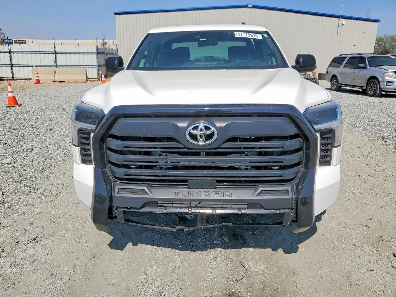 Toyota Tundra Sr