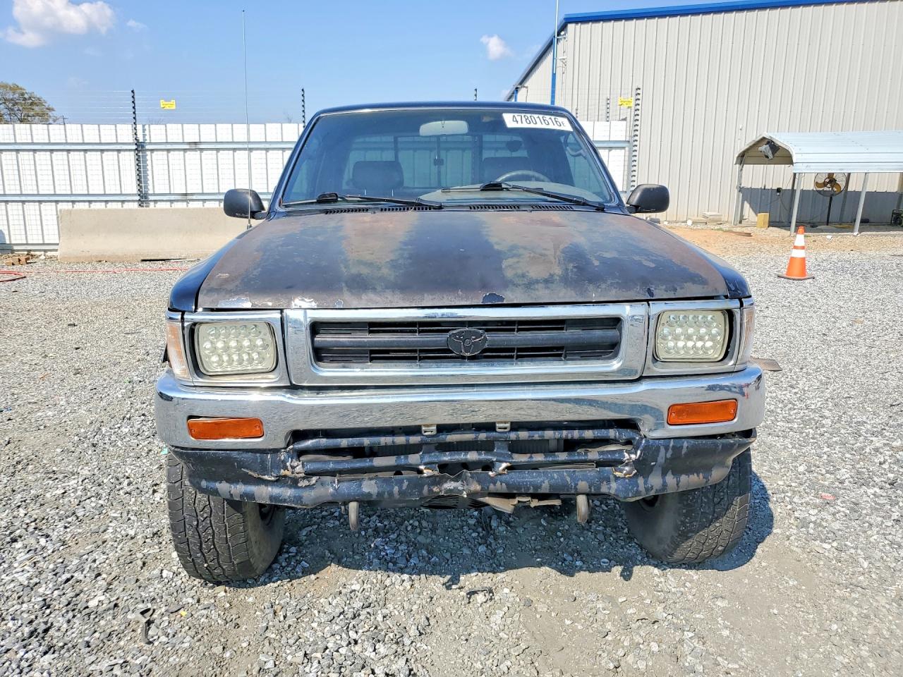 Toyota Pickup Dx V6