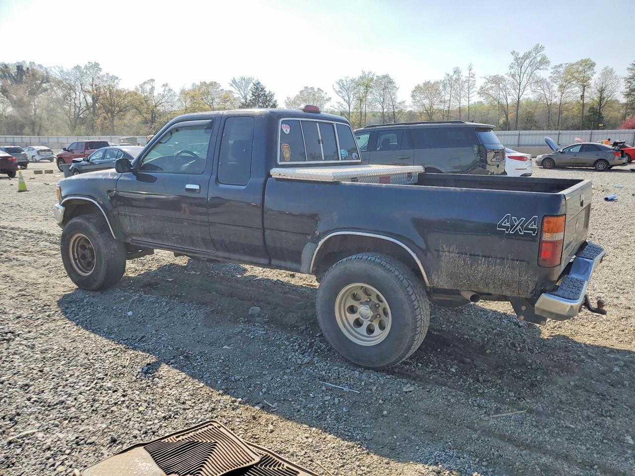 Toyota Pickup Dx V6