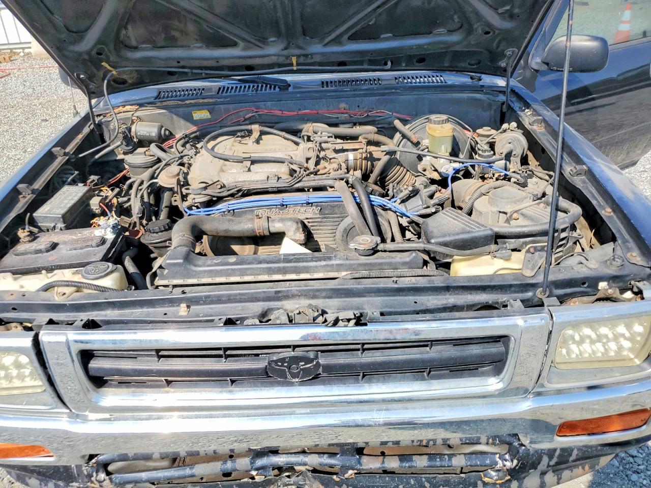 Toyota Pickup Dx V6