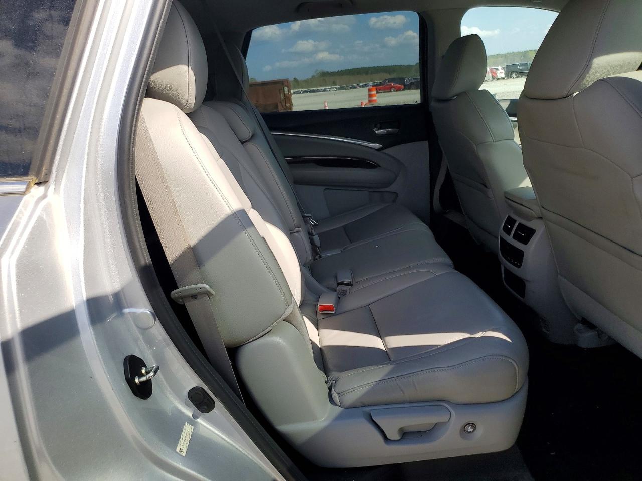 Acura MDX Technology
