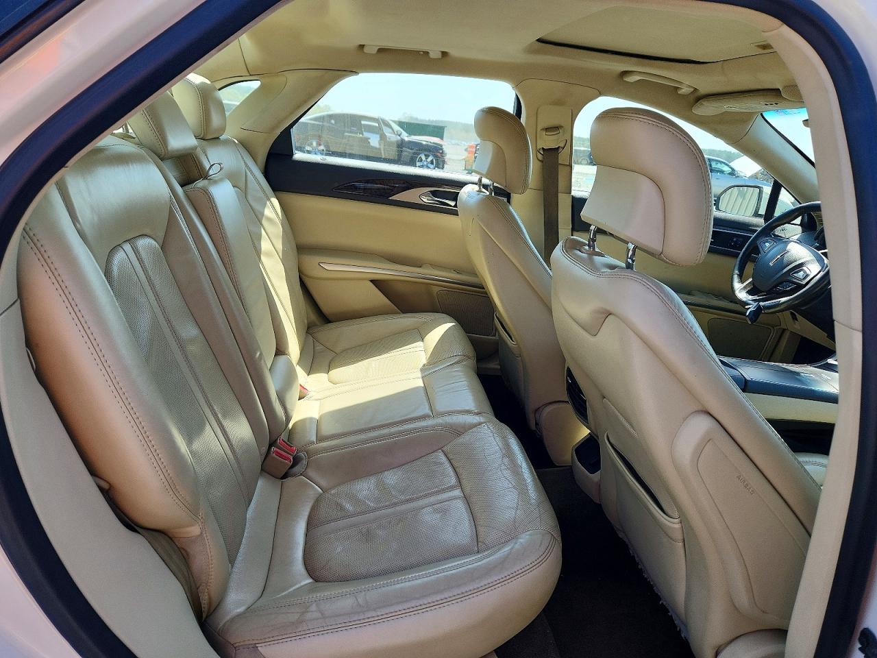 Lincoln MKZ