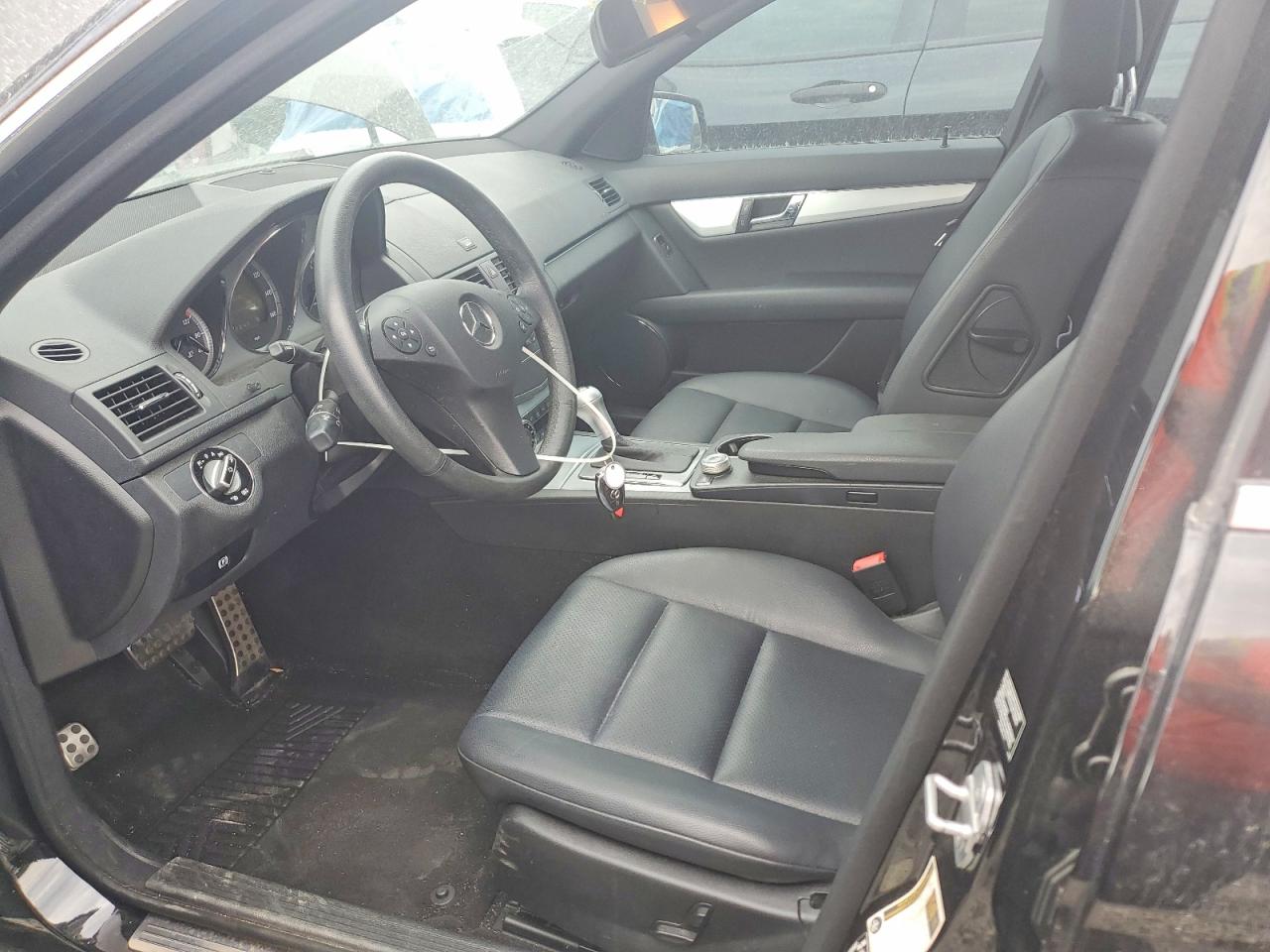 Mercedes-Benz C-Class 300