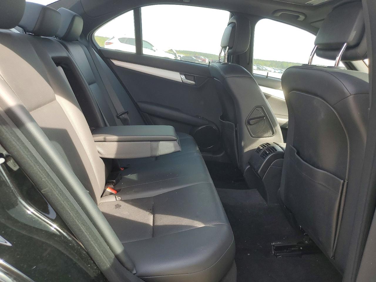 Mercedes-Benz C-Class 300