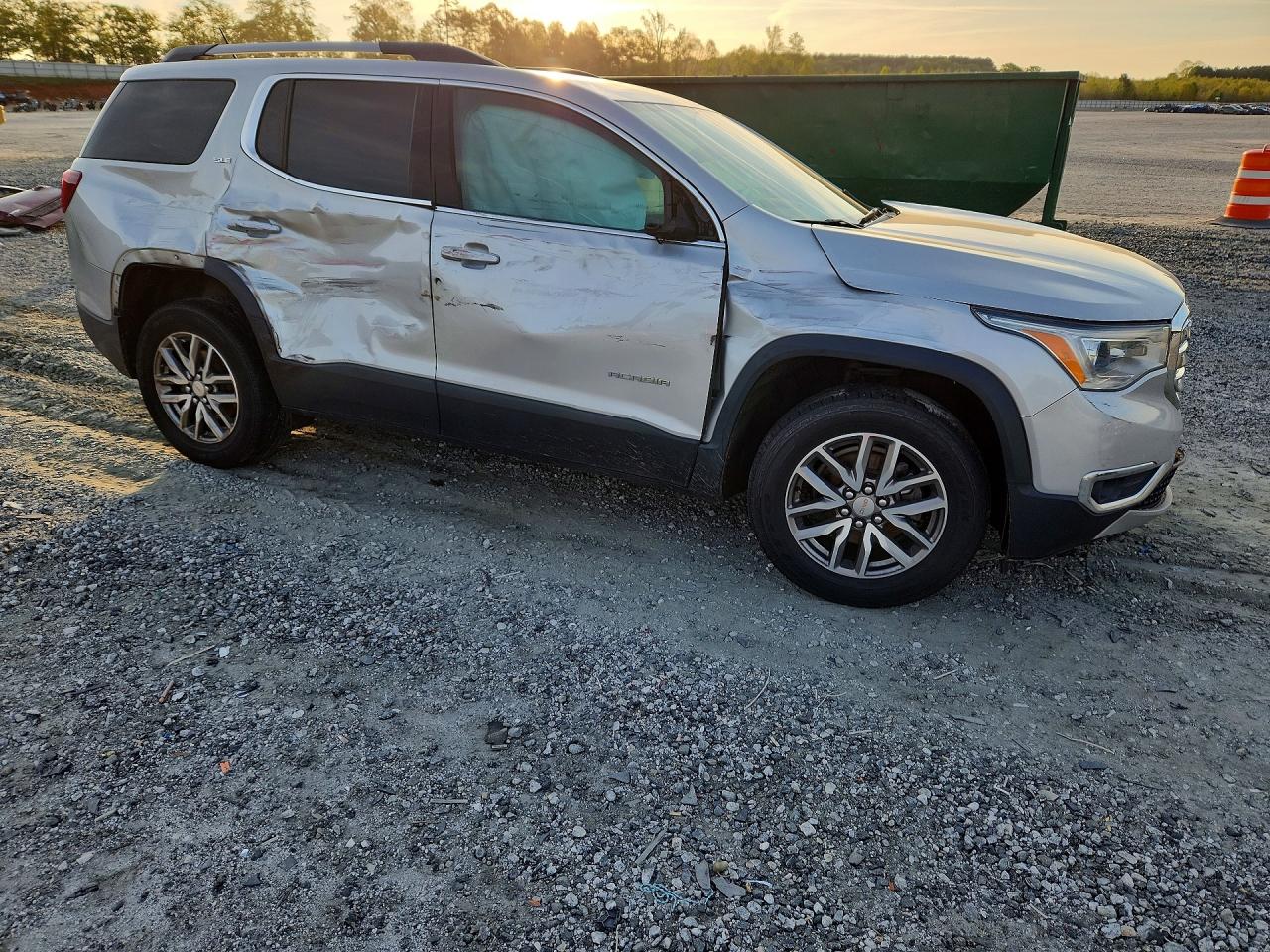 GMC Acadia Sle