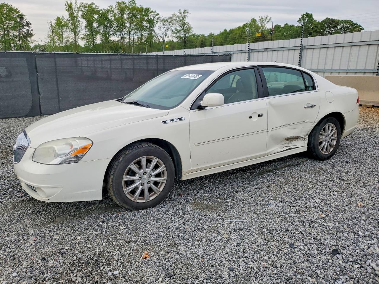 Salvage Buick Lucerne Image