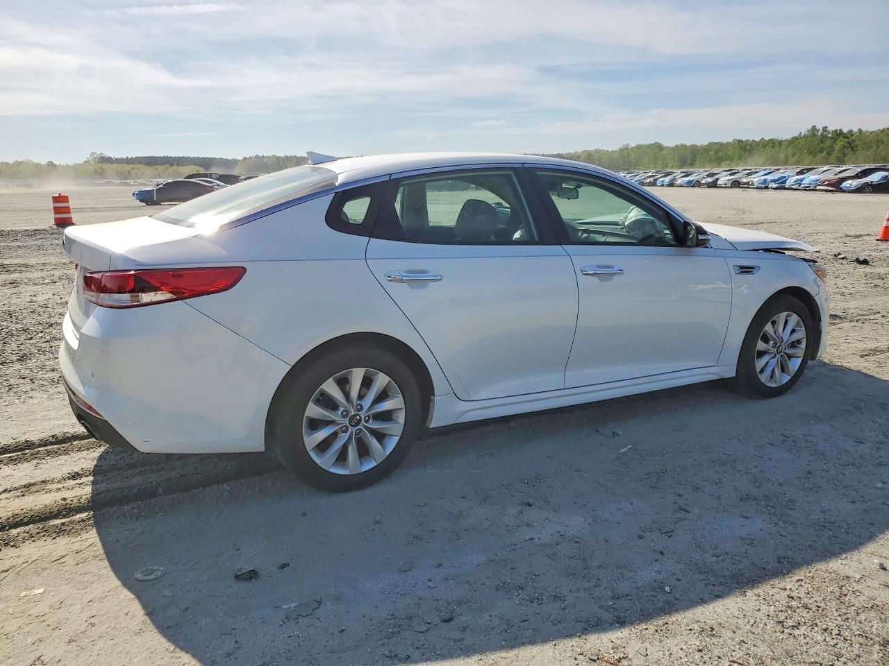 Kia Optima Lx