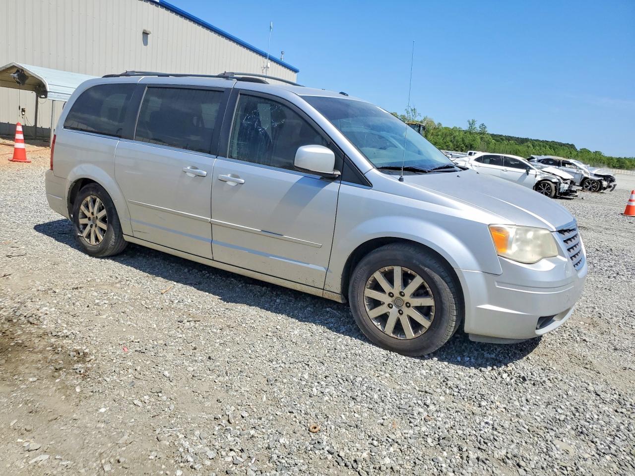 Chrysler Minivan Touring