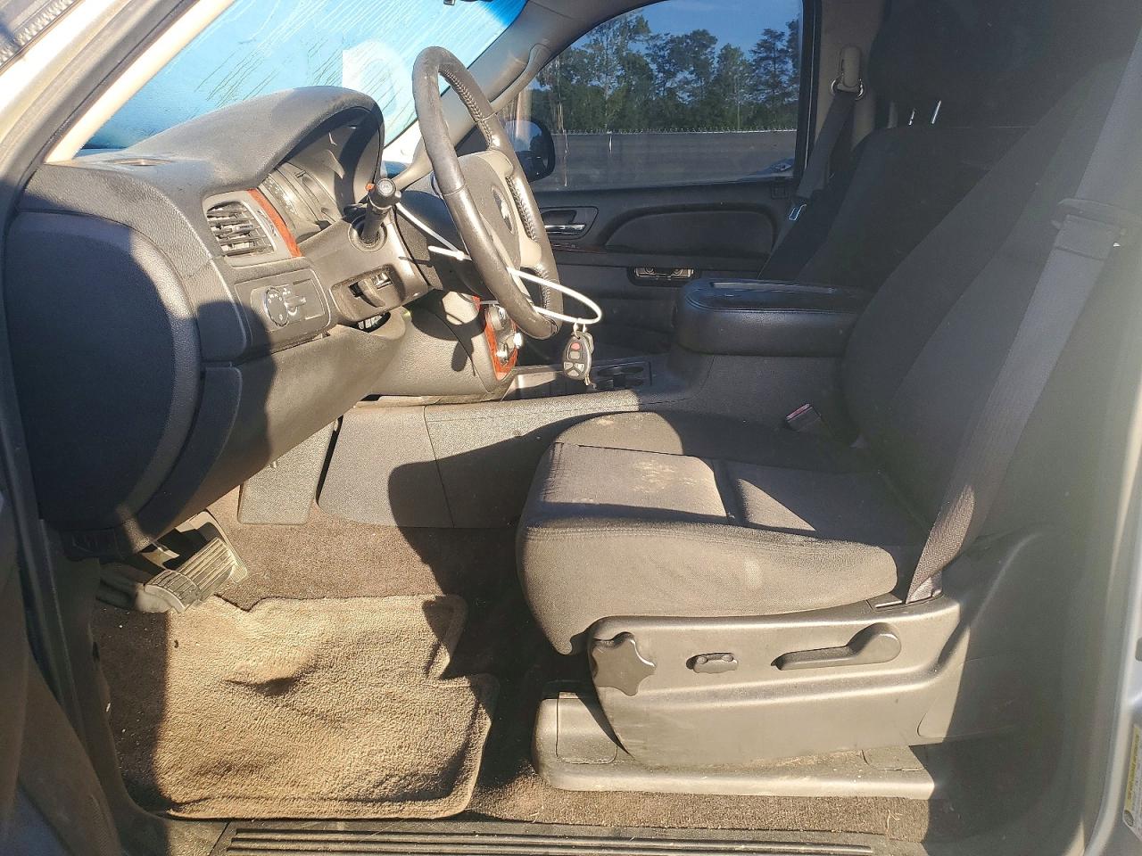 Chevrolet Suburban C1500 Ls