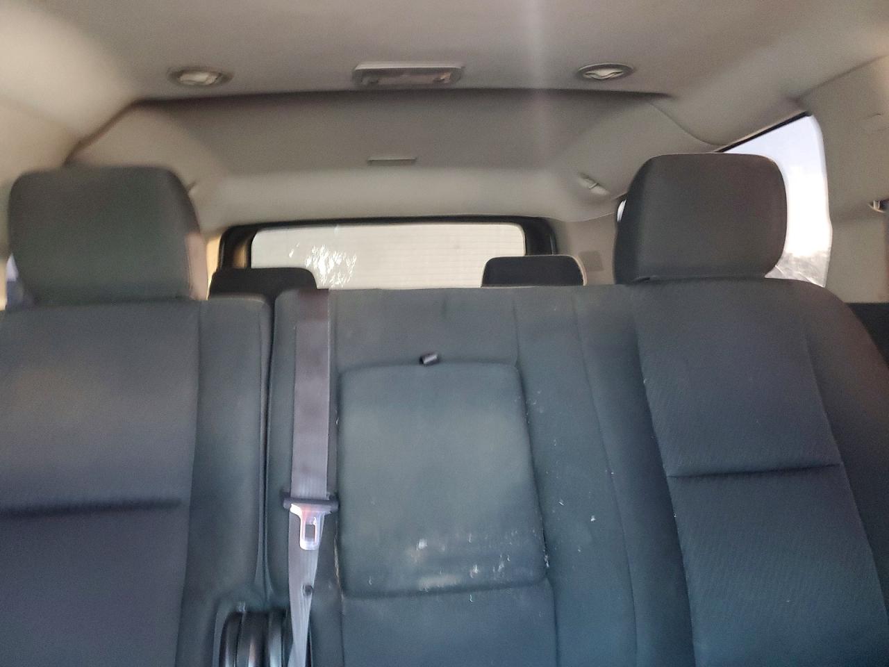 Chevrolet Suburban C1500 Ls