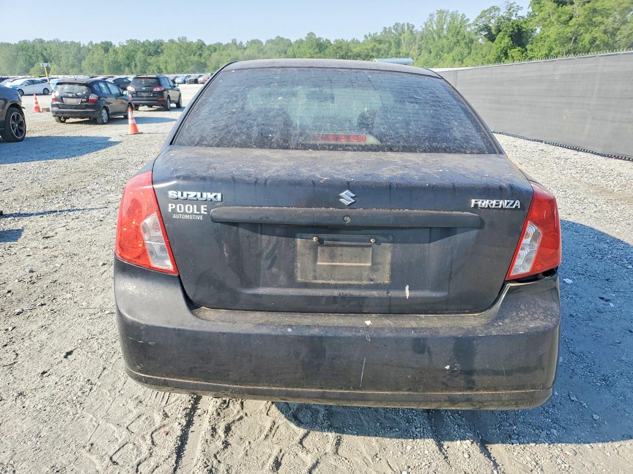 Suzuki Forenza Base